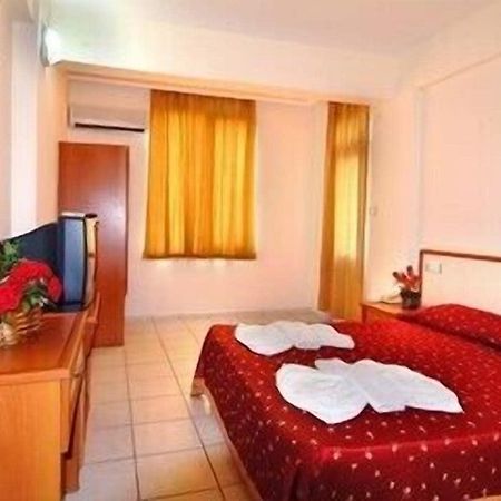 Hotel Hedef Kleopatra Golden Sun à Alanya Extérieur photo