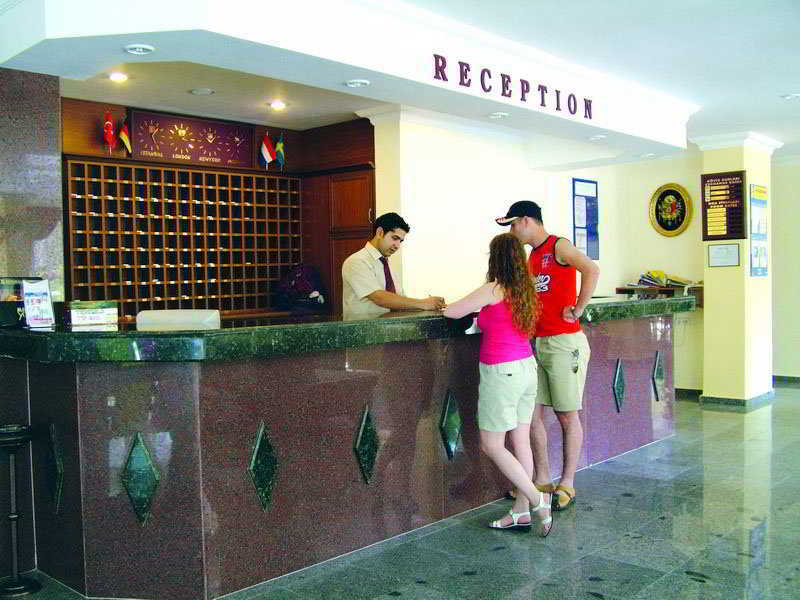 Hotel Hedef Kleopatra Golden Sun à Alanya Extérieur photo