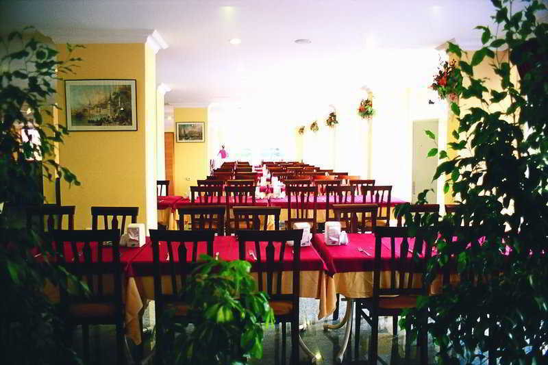 Hotel Hedef Kleopatra Golden Sun à Alanya Extérieur photo